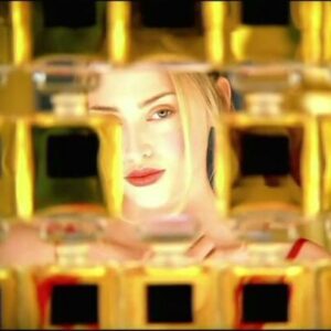 Estella Warren Instagram - This reminds me a lot like Christmas! 😘 @chanelofficial