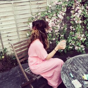 Esther Smith Instagram - No *you’ve* stayed the fuck at home and dressed for the garden #happyisolatedeaster #stayhome 🌸💛🐣