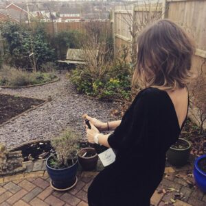 Esther Smith Instagram - 5 key stages of festive ‘Pops’ - Happy Christmas you festive Merries 🎄 x #drinkresponsibly
