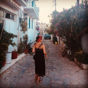 Esther Smith Instagram - No YOU’VE been Skiathos 🐟 🌸☀️