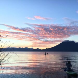Esther Smith Instagram - Guatemala, you beautiful and a bit 🔮. Especially you Lake Atitlan, completely without your filter on. (Snappy 🐊 by  @emily_appleton 📷💛) #lakeatitlan #vengaatitlan
