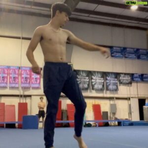 Ethan Fineshriber Instagram - Well it happened… I landed my first double full swing through double cork, more commonly known as dub dub. Early on in the session I also landed my first 002 as well. But more importantly I learned something last night when I was driving home after this. I learned that the love and support the tricking community has holds more value to me than the tricks themselves. The level of acceptance and encouragement tricking offers is unlike any other sport I know. From now on I will strive to be a better tricker not just through my tricks, but through my love and support for others as they embark upon their journey to progression. I don’t think I could’ve landed it without you guys. Thank you all. @turbo.ethan @aintniko @el_tejon_de_medianoche.bbb #dubdub #dubdubclub #trickinglife #tricking #tricker #ethanfineshriber