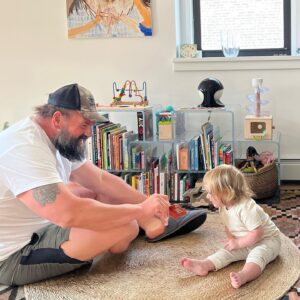 Ethan Suplee Instagram - Hope your Sunday is a great as mine and my granddaughter’s!