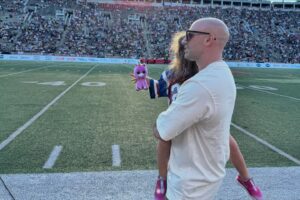 Étienne Boulay Instagram - Girls night out aux @mtlalouettes samedi dernier 🏈