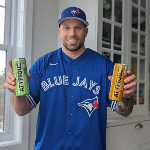 Étienne Boulay Instagram - ANNONCE MAJEURE: @atypique.nonalc est maintenant le partenaire officiel de mocktails des @bluejays !!! ATYPIQUE is now the official Mocktail partner of the TORONTO BLUE JAYS! ⚾️