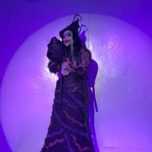 Evah Destruction Instagram - One tour done onto the next! Here’s a photo dump of the last half of my time with @hardcandyevents! Thank you to EVERYONE that came out to see me while supporting your local drag too 😘 I had such an amazing time now to rest up a lil bit 😮‍💨

Remember to snag your tickets to the @bouletbrothersdragula Titans Tour at dragulalive.com it’s just around the corner 😈🖤