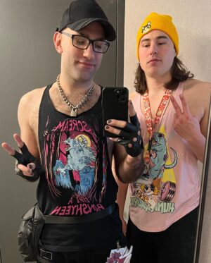 Evah Destruction Instagram - I keep a lot of things at home private away from this corner of social media, but this seemed to big not to share with you all. I met this one back in 2018 (second picture) and I left Atlanta to be with him in Austin and it was the best risk I ever took in my life. Now almost 5 years later, not even having a single doubt that this is the person I want to be with for the rest of my life I got down on one knee and popped the question while we were in Costa Rica… AND HE SAID YES!! 💍
*BIG SCREAM*
