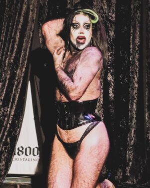 Evah Destruction Instagram - Some witchy things have been happening on tour 🖤 I’m having such an amazing time so far!! Here are some shots from Indianapolis at @almostfamousindy 

Photos by @littlebo.creeps 🖤