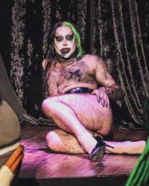 Evah Destruction Instagram - Some witchy things have been happening on tour 🖤 I’m having such an amazing time so far!! Here are some shots from Indianapolis at @almostfamousindy 

Photos by @littlebo.creeps 🖤