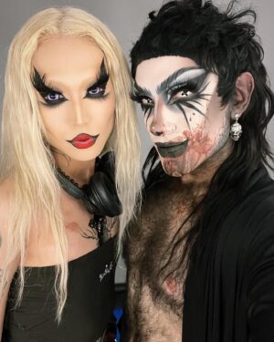 Evah Destruction Instagram - San Diego you were such a fun time at @richssandiego last night!! The show was incredible, thank you @strawberrycorncakes_roche for getting the ghouls together 🖤🖤🖤🖤

Also @hosoterratoma stopping by to grab a drink and catch up was the cherry on top of my night 🥰

Thanks @cubteddybare for the last photo 🖤
