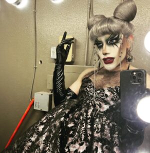 Evah Destruction Instagram - (Swipe left 🖤) LA I am hopping over there for the rest of the week! Here’s where you can find me! 

Thursday (tonight)- @revolverweho for BRAT!

Friday- @precinctdtla for Fat Slut

Saturday- @vipnightclub (Riverside, CA) for SickOning Saturdays

Sunday- @precinctdtla for Over Easy brunch! 

Hope to see you while I’m around babes xo