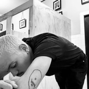 Evan Ross Instagram - Hammer ⏱️