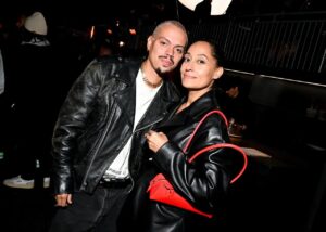 Evan Ross Instagram - @mercedesbenzusa 🖤🖤 my sister is everything @traceeellisross
