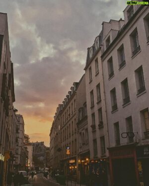 Evan Williams Instagram - God I love Paris