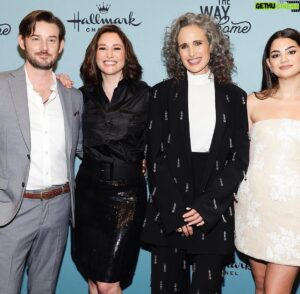 Evan Williams Instagram - Tonight was the US premiere of our new series ‘THE WAY HOME’. Excited for the world to see where this juicy story goes as it widens and deepens so much more in the coming episodes. 
Hang onto your hats, folks. :)

The story continues.. 
Sunday nights, 9/8c on @hallmarkchannel 
and streams following day on-demand on @peacocktv 
(Canada premiere: Jan.22 on @w_network )

This show was a labor of love brought to life by a small army of people, predominantly women, to whom I’d like to extend my gratitude. Truly a team game. I tip my hat to the indelible @andiemacdowell , @chy_leigh , & @sadie_snow , the Landry women, the world will love what they are given the license to explore through you all. And further, to all the rest of the cast and crew, who bring life to Port Haven and beyond. Thank you for bringing your hearts. To our showrunners and creators @alymarieli , Heather Conkie, @marlyraaarrr (chapeau!), and our producers over at @neshamaent and @marvistaent , I’m proud to be part of this production because of you quality humans, truly felt like a family operation. 

Finally, it deserves to be stated plainly, bravo to @hallmarkchannel for giving this intriguing, complex tale a chance, and in doing so ushering in a new era of storytelling for the brand; one that we believe audiences will be fascinated by, challenged by, and ultimately rewarded by through falling in love with this world.. the same way we did.
🔅