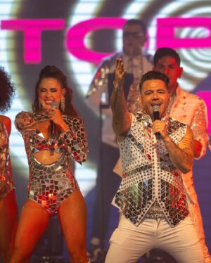 Evelyn Cedeño Instagram - Así se sintió el @lunario con @dejavuretroshow ❤️