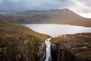 Evelyn Edwards Instagram - I needed you guys to see this magic wonder. Can you believe this place?! And I can get in my car and drive here. I pinch myself every day that I get to live in this amazing country. *
*
*
*
*
*
*
*
*
*
*
#naturelovers #natureshots #nationalparkgeek #wanderlust #traveltheworld #thegreatoutdoors #optoutside #getoutstayout #choosemountains #wildernessculture #keepitwild #exploremore #landscape
#passionpassport #nationalgeographic #natgeo #natgeotravel #letscamp #worldbestgram #solotravel #landscapephotography #hiking #naturephotography 
#getoutstayout  #canonphotography #exploringtheglobe 
#自然 #macrophotography #utah #theimaged