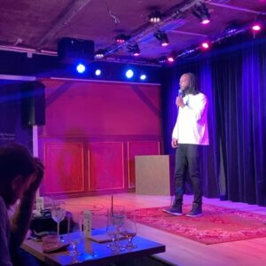 Evelyn Mok Instagram - And that was October’s Harva Comedy! Thanks so much to the comics, crowds and @2lang30 for two lovely nights of Swedish & English Stand-up that made my heart sing!

We’re back 16th November with Nisse Hallberg & Johannes Finnlaugsson! Get your tickets in the link in bio!