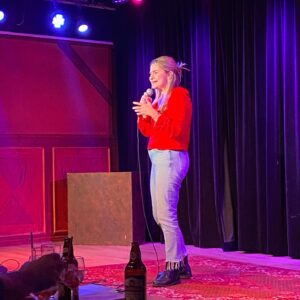 Evelyn Mok Instagram - And that was October’s Harva Comedy! Thanks so much to the comics, crowds and @2lang30 for two lovely nights of Swedish & English Stand-up that made my heart sing!

We’re back 16th November with Nisse Hallberg & Johannes Finnlaugsson! Get your tickets in the link in bio!