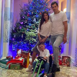 Evgeni Malkin Instagram - Погнали в Новый Год! #толстыйпослеоливье