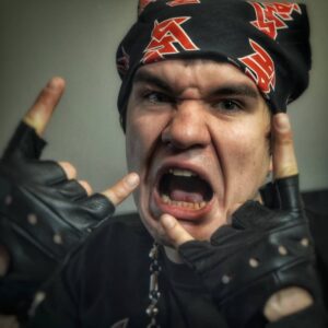 Evgeniy Bazhenov Instagram - Новый #Badacomedian обзор! На Газгольдер 2 КЛУБАРЕ. 
Рэперы атакуют