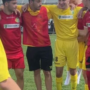 Evgeny Savin Instagram - @fckrasavau19 ПОБЕДА НАД ЛИДЕРОМ НА ВЫЕЗДЕ 3:1 и выход в лигу выше 🏆🏆🏆 

Когда киприоты кричат КР - СА - ВА , это маленькая победа !!!!!

Двигаемся дальше 🫶🏆
