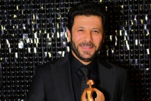 Eyad Nassar Instagram - من حفل تكريم مجله @nichemagazineegy 
شكراََ لكل الدعم ❤️
Suit by @orangesquarecairo 
Styled by @nada_hussam
#eyadnassar
#award
#nichemagazine
#egocomm