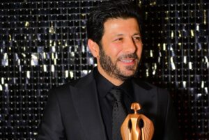 Eyad Nassar Instagram - من حفل تكريم مجله @nichemagazineegy 
شكراََ لكل الدعم ❤️
Suit by @orangesquarecairo 
Styled by @nada_hussam
#eyadnassar
#award
#nichemagazine
#egocomm