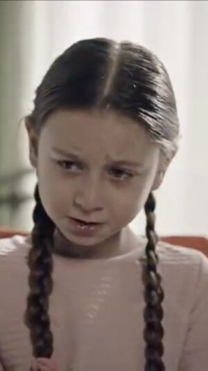 Eylül Şenocak Instagram - Masumlar Apartmanı @masumlarapartmani @_mert_tumer @trt1 @ogm_medya @hande_aytar_ajans
