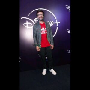 Ezequiel Rodríguez Instagram - "TIERRA INCÓGNITA" Ya disponible en @Disneyplus @disneyplusla @disneyplusbr 
La están viendo? Estoy seguro de que la disfrutarán mucho!! 

@diegoalcala73
@@tomaskirzner
@sebasinnott
@morafisz
@thomylep 
@osomalfitano
@valentinag
@curlyjimenez
@pepo_maurizi 
@ochoajoaquin 
@martin16armendariz 
@cecimendoncaok 
@verointile 
@holaflorvisconti
@sebastian.pivotto
@javierrozen 
@guillebarrantes1 
@dr.guion
@dr.guion
@hugorodriguezok
@soymuni
@diegotopaok
@florenciamasso
@guilhelessa
@flomosso 

#TierraIngognita #DisneyPlus #Disneyplusla #disneyplusbr