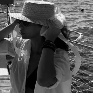 Ezgi Çelik Instagram - #2023 #summer 🔚