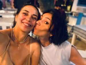 Ezgi Çelik Instagram - Canlar #memnun imzasıdır bu . @tipsizbelliki