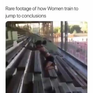 Ezinne Okparaebo Instagram - When you become a meme 😂😫 •
•
#Ezinspiration