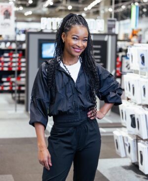 Ezinne Okparaebo Instagram - @xxl.no and I are looking forward to inspire people to become more active. Excited about this collaboration 🤩 #ambassador #Add #Ezinspiration #xxl