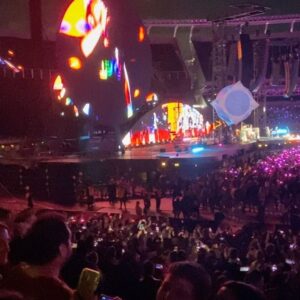 Fabián Mazzei Instagram - Gran noche @coldplay  @araceligonzalez67 🤙