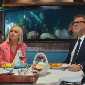 Fabio Fazio Instagram - Noi ordiniamo dell’acqua e i pesci dell’acquario, grazie.

Che Tempo Che Fa - da domenica 15 ottobre alle 19:30 sul @nove 🐠