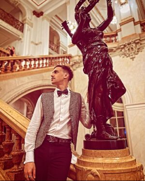 Fabio Rabello Instagram - A Night at the Opera 🕰️🎻