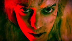 Fabio Rabello Instagram - Frames from “Toxicity” (before transformation in the Lab) • Thank you @marcelomarinho_oficial to bring me this great screenplay and also for invited me to direct this cool film 🎬

• Directed by: @fabiorabello 
• Screenplay: @marcelomarinho_oficial 
• Production: @marinhocircus 
• Movie for @aventurajurassicaoficial 

• Also thank you for all the crew, talents, make up artists, costume designer, staff, actors that make this possible 👏🏼👏🏼