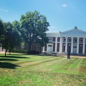 Fabio Rabello Instagram - What a great time in Charlottesville - Virginia - meeting the great university U.V.A, also had such a honor to perform in the church’s grand piano and organ with  Maestro MIchael! Thank you Virginia, you guys are amazing! What a gift! 🧡🖤🫶🏼🎶🇺🇸🔜 #charlottesville #uva #virginia #usa
