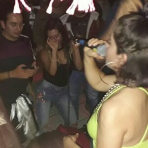 Fabiola Alarcón Instagram - hasta abajo
4-20 
nos lanzamos con el @adrianigual.cl en la serena