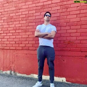Fabrice Calmels Instagram - I have been a semi-entrepreneur while I was a full-time performer with Joffrey, working on real estate and story telling. This year I have built my own space from scratch. Still a lot to do. I now understand what challenges businesses face and I’m learning a lot!