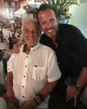 Fabrice Sopoglian Instagram - Bon voyage le magnifique 😢 C’est toute mon enfance! Je resterai votre plus grand fan! #jeanpaulbelmondo