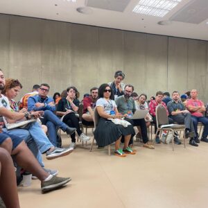Fabrício Boliveira Instagram - Foram passos no futuro. ✨✨Deixamos pra trás toda anti-verdade e  encontramos as necessidades. Inclusão das Humanidades. ✨✨Todas / todos / Todes / todxs, um Brasil querente, desejoso e ativo. Mulheres, muitas mulheridades, incluindo pouquíssimes bolsonaristas , votades popularmente,todes, pra estarem lá. Sem fakes o Brasil é FODAAA 🇧🇷!! Orgulho renovado e aprendizados nas mangas sabor esperança. ACESSIBILIDADE!!! Não esquecerei jamais. 2% pra cultura tmb. Ribeirinhas, Indígenas, Ciganas, ialorixás, escuta pras crianças, povos nômades e suas complexidades; e combate ao etarismo. Vamos chegar lá! Obrigado 4 Conferência Nacional de Cultura, agradecido por cada encontro, vamos com tudo @minc, SAV e  @funarte ✨✨✨✨✨✨✨ 🇧🇷