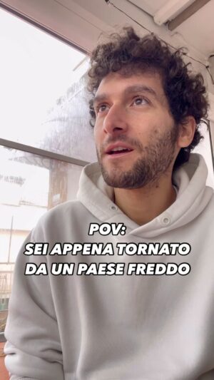 Fabrizio Colica Instagram - Io sto sudando.
#freddo #cold #clima