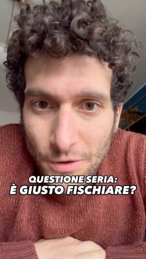 Fabrizio Colica Instagram - Volevo dire la mia sui fischi a #giolier a #sanremo 
E voi che ne pensate?