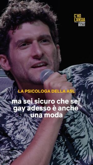 Fabrizio Colica Instagram - Quando vai dalla psicologa dell’Asl 😂 @fabriziocolica @lecoliche 

Guarda tutta la puntata: LINK IN BIO

@cholansia_podcast è condotto da @leonardobocci_
Tutti i mercoledì live a @testaccio_estate

#cholansia #cholansiapodcast #ansia #attacchidipanico #psicoterapia #psicologia #leonardobocci #podcast #roma #lecoliche #fabriziocolica
