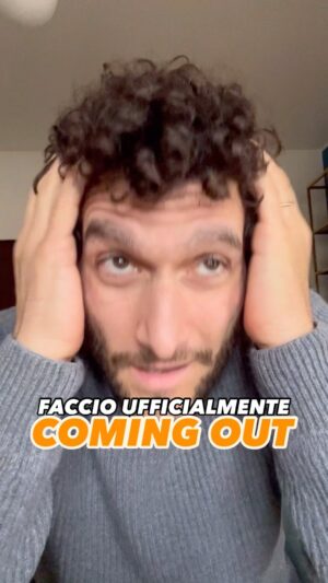 Fabrizio Colica Instagram - Ok, è arrivato il momento di fare #comingout 
Tenetevi liberi dal 22 febbraio al 3 marzo al @teatrogolden a #roma 
Non vedo l’ora!