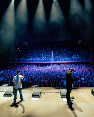 Fabrizio Tarducci Instagram - Sold out ieri sera a Roma per l’ultima data del tour, l’Auditorium era in fiamme! Grazie a tutti voi che avete cantato, urlato e fatto i cori da sotto il palco. Grazie @friendsandpartners @bigpicturemgmt @pier_castellini @winston.adom @maisappeal @teoberlin @friggy @theo_riginalone @pitcholee @rockdreamsrl per averlo reso possibile.