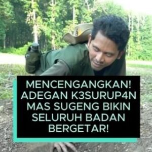Fajar Nugra Instagram - Inget Mas Sugeng @sadanaagungs sampean ini lagi kesurupan 😵‍💫 

Penasaran sama adegan aslinya? 👻 RUMAH DINAS BAPAK, tayang 8 Agustus 2024 di Bioskop. 

@rumahdinasbapak
#RumahDinasBapak #filmrumahdinasbapak