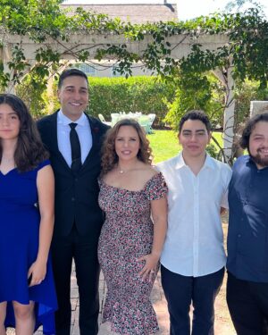 Fanny Veliz Grande Instagram - My hubby @nelson_grande married our nephew Nelson and his new wife Kayla today. Love having all three kids together. At the end of the day, family is the most important thing #love #wedding #familia